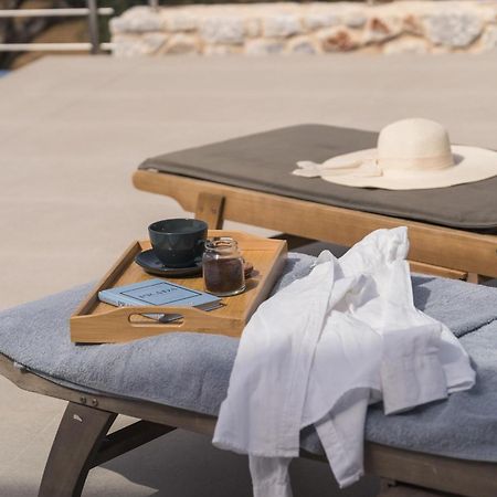 Oinolithos Luxury Villas Kalamaki Exterior foto